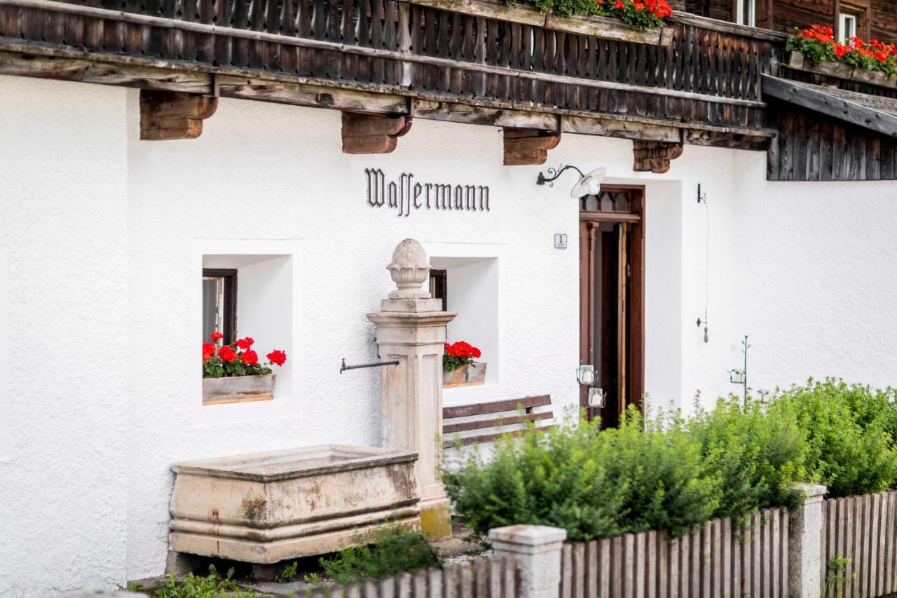 Wassermann Aparthotel Sexten Exterior photo